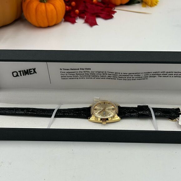 Men’s Timex Q re-issue stainless steel quartz watch 38mm - Picture 1 of 7